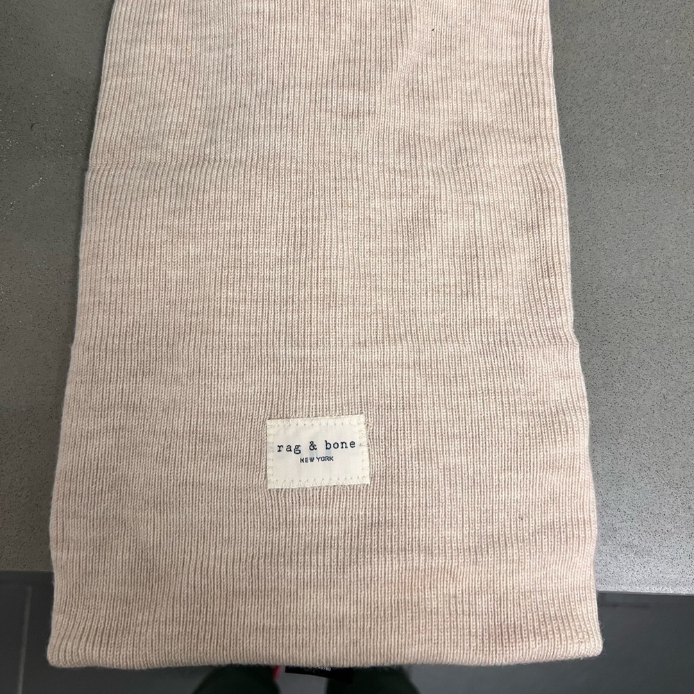 Rag and bone cream beanie (never worn)